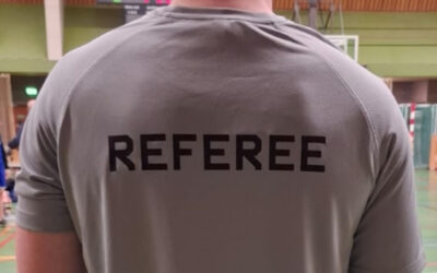 Nieuwe shirts voor onze scheidsrechters
